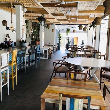 Hotel Bella Riva Kinshasa Ngoại thất bức ảnh