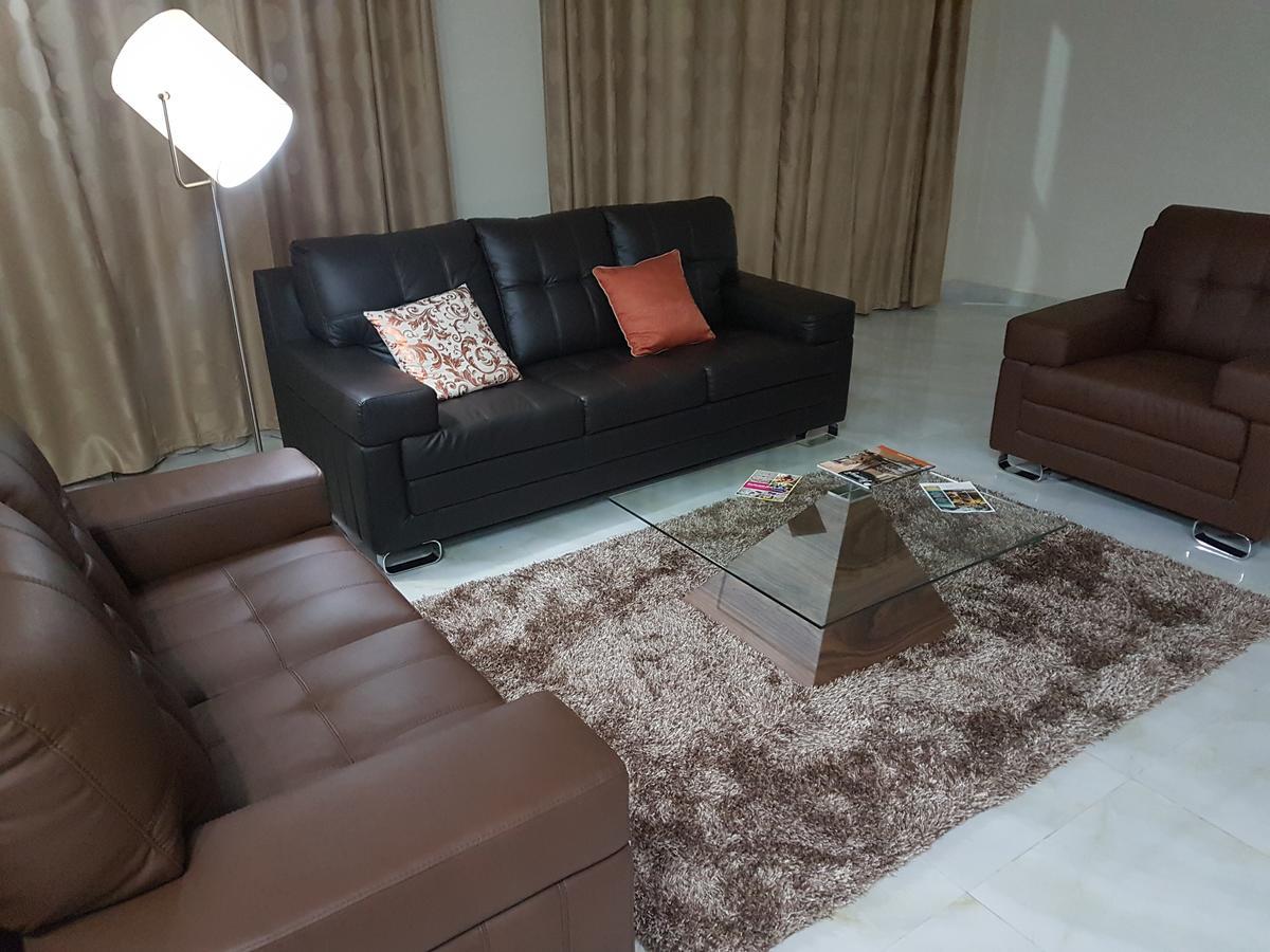 Hotel Bella Riva Kinshasa Ngoại thất bức ảnh