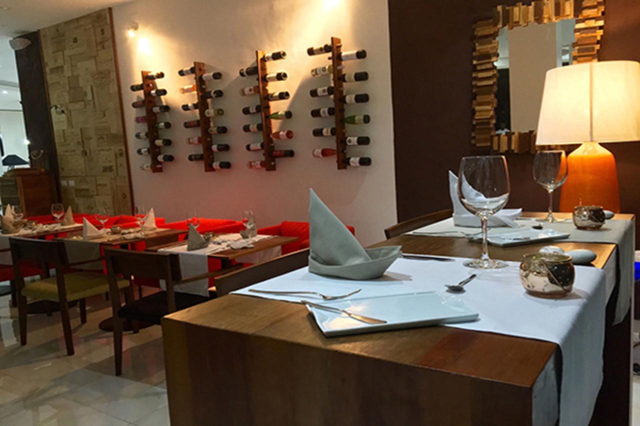 Hotel Bella Riva Kinshasa Ngoại thất bức ảnh
